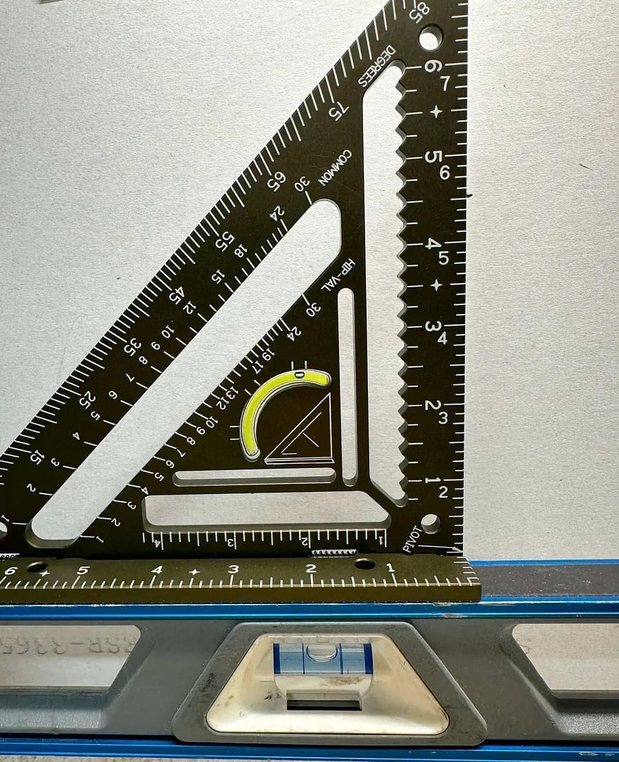 🔥Innovative Rafter Square Tool